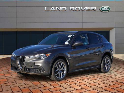 2018 Alfa Romeo Stelvio Ti Sport