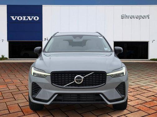 2025 Volvo XC60 Plug-In Hybrid T8 Plus