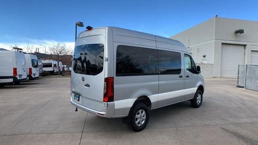 2022 Mercedes-Benz Sprinter 2500 Standard Roof