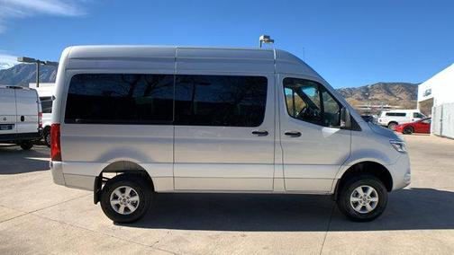 2022 Mercedes-Benz Sprinter 2500 Standard Roof