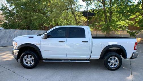 2023 RAM 3500 Big Horn Crew Cab 4x4 6'4' Box
