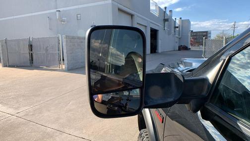 Diamond Black Crystal Pearlcoat 2022 RAM 2500 Power Wagon