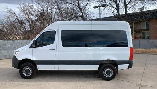 2022 Mercedes-Benz Sprinter 2500 Standard Roof