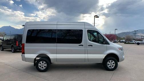 2022 Mercedes-Benz Sprinter 2500 Standard Roof