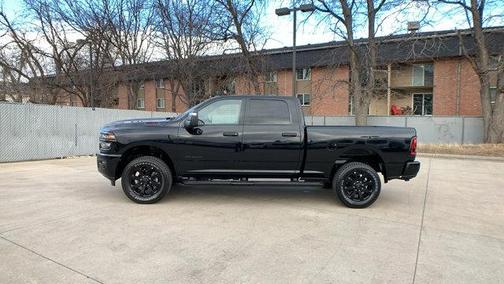 2025 RAM 2500 Big Horn Crew Cab 4x4 6'4' Box