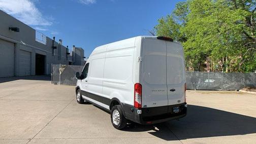 Oxford White 2023 Ford Transit-250 Base