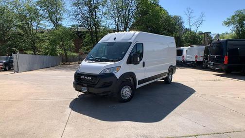 Bright White Clearcoat 2025 RAM ProMaster 2500 Tradesman