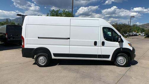 Bright White Clearcoat 2025 RAM ProMaster 2500 Tradesman