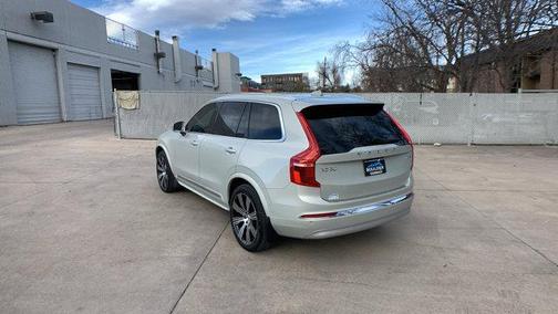 2022 Volvo XC90 T6 Inscription