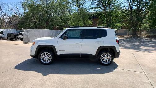 Alpine White Clearcoat 2023 Jeep Renegade Latitude