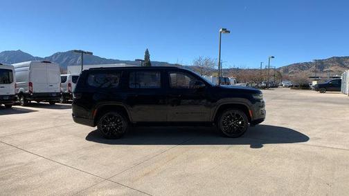 2022 Jeep Grand Wagoneer Series II Obsidian 4x4