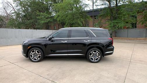 Abyss Black Pearl 2025 Hyundai PALISADE SEL Premium 8P