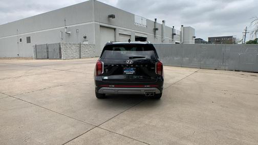 Abyss Black Pearl 2025 Hyundai PALISADE SEL Premium 8P