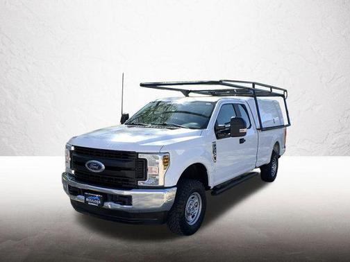 Oxford White 2019 Ford F-250 XL