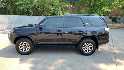 2020 Toyota 4Runner TRD Off Road