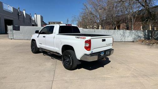 2014 Toyota Tundra SR5