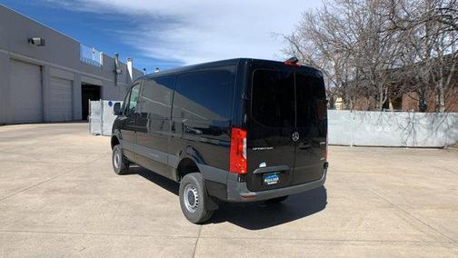 2025 Mercedes-Benz Sprinter 2500 Standard Roof
