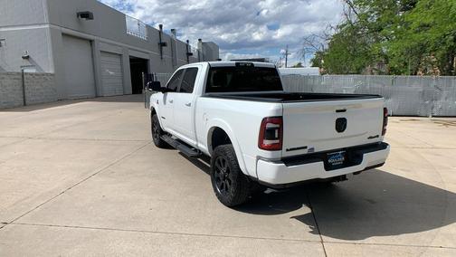 Bright White Clearcoat 2020 RAM 2500 Laramie Crew Cab 4x4 6'4' Box