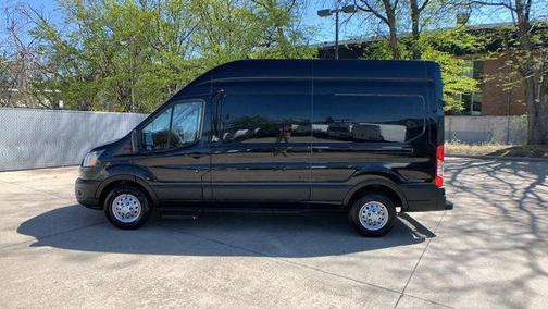 Black 2023 Ford Transit-250 Base