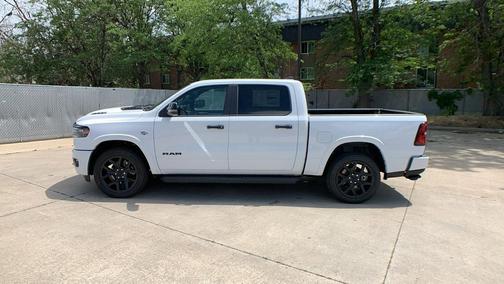 Bright White Clearcoat 2026 RAM 1500 Laramie