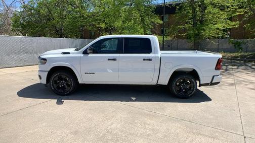 Bright White Clearcoat 2026 RAM 1500 Big Horn/Lone Star
