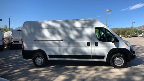 Bright White Clearcoat 2025 RAM ProMaster 2500 Tradesman