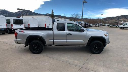 2022 Toyota Tacoma SR