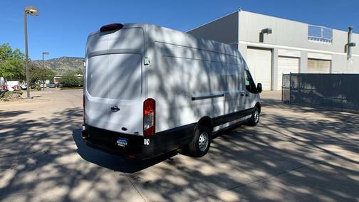 Oxford White 2023 Ford Transit-250 Base