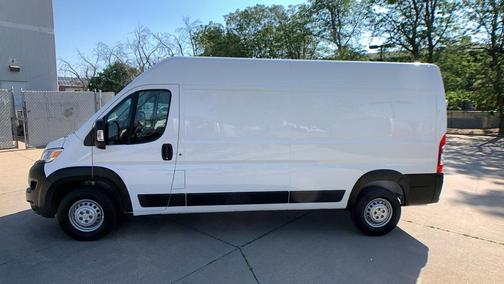 Bright White Clearcoat 2025 RAM ProMaster 2500 Tradesman