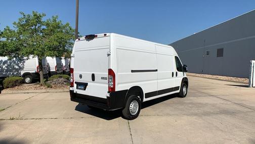 Bright White Clearcoat 2025 RAM ProMaster 2500 Tradesman