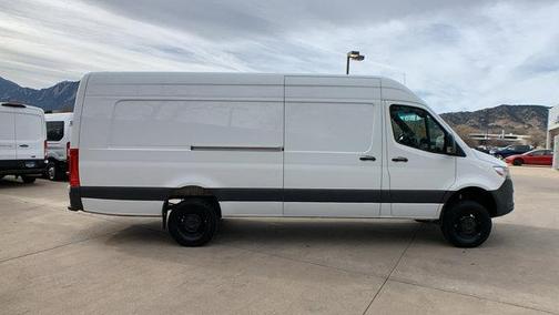 2024 Mercedes-Benz Sprinter 2500 High Roof