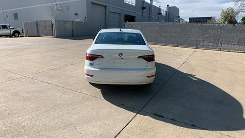 2021 Volkswagen Jetta 1.4T R-Line