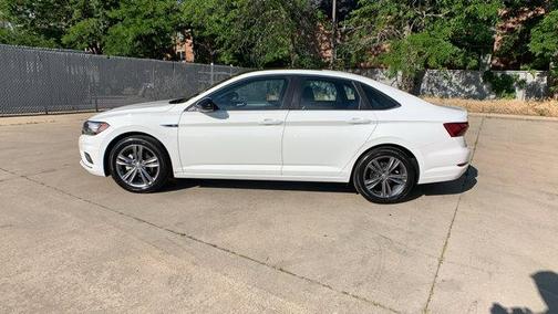 2021 Volkswagen Jetta 1.4T R-Line