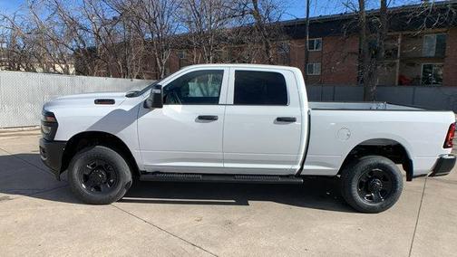 2026 RAM 2500 Tradesman Crew Cab 4x4 6'4' Box