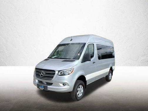 2022 Mercedes-Benz Sprinter 2500 Standard Roof