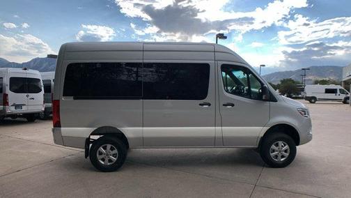 2022 Mercedes-Benz Sprinter 2500 Standard Roof