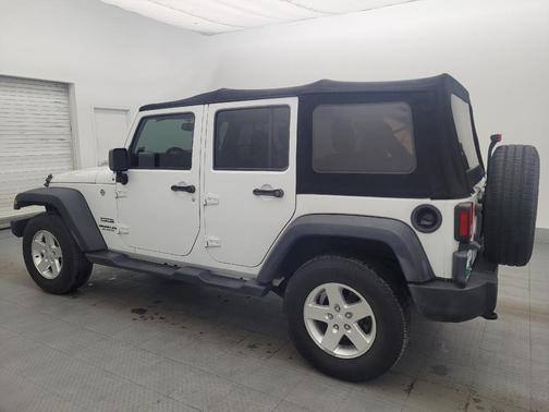 Bright White Clearcoat 2016 Jeep Wrangler Unlimited Sport