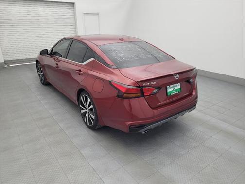 2020 Nissan Altima SR FWD