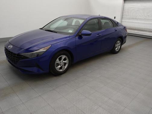 2021 Hyundai ELANTRA SE
