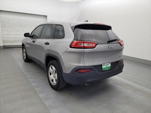 2015 Jeep Cherokee Sport