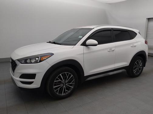 2021 Hyundai TUCSON SEL