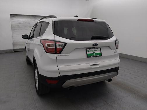 White 2018 Ford Escape SE