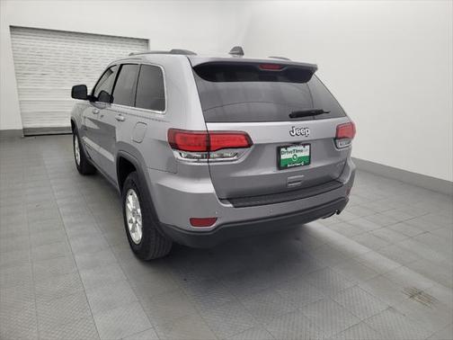 2020 Jeep Grand Cherokee Laredo
