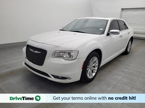 2016 Chrysler 300C Base