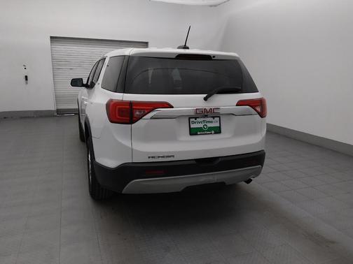 Summit White 2017 GMC Acadia SLE-1