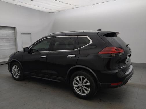 Magnetic Black 2018 Nissan Rogue SV