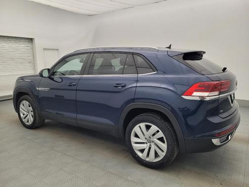 2022 Volkswagen Atlas Cross Sport 2.0T SE w/Technology