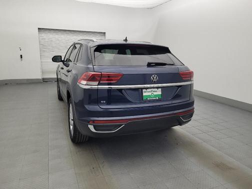 2022 Volkswagen Atlas Cross Sport 2.0T SE w/Technology