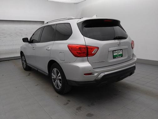 2019 Nissan Pathfinder SV