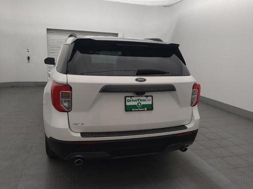 Star White Metallic Tri-Coat 2021 Ford Explorer XLT